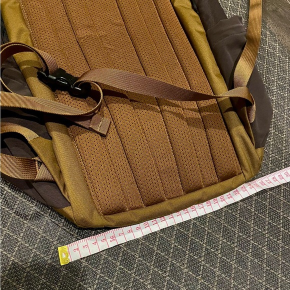 Arc’teryx Mantis26 backpack - Picture 4 of 15